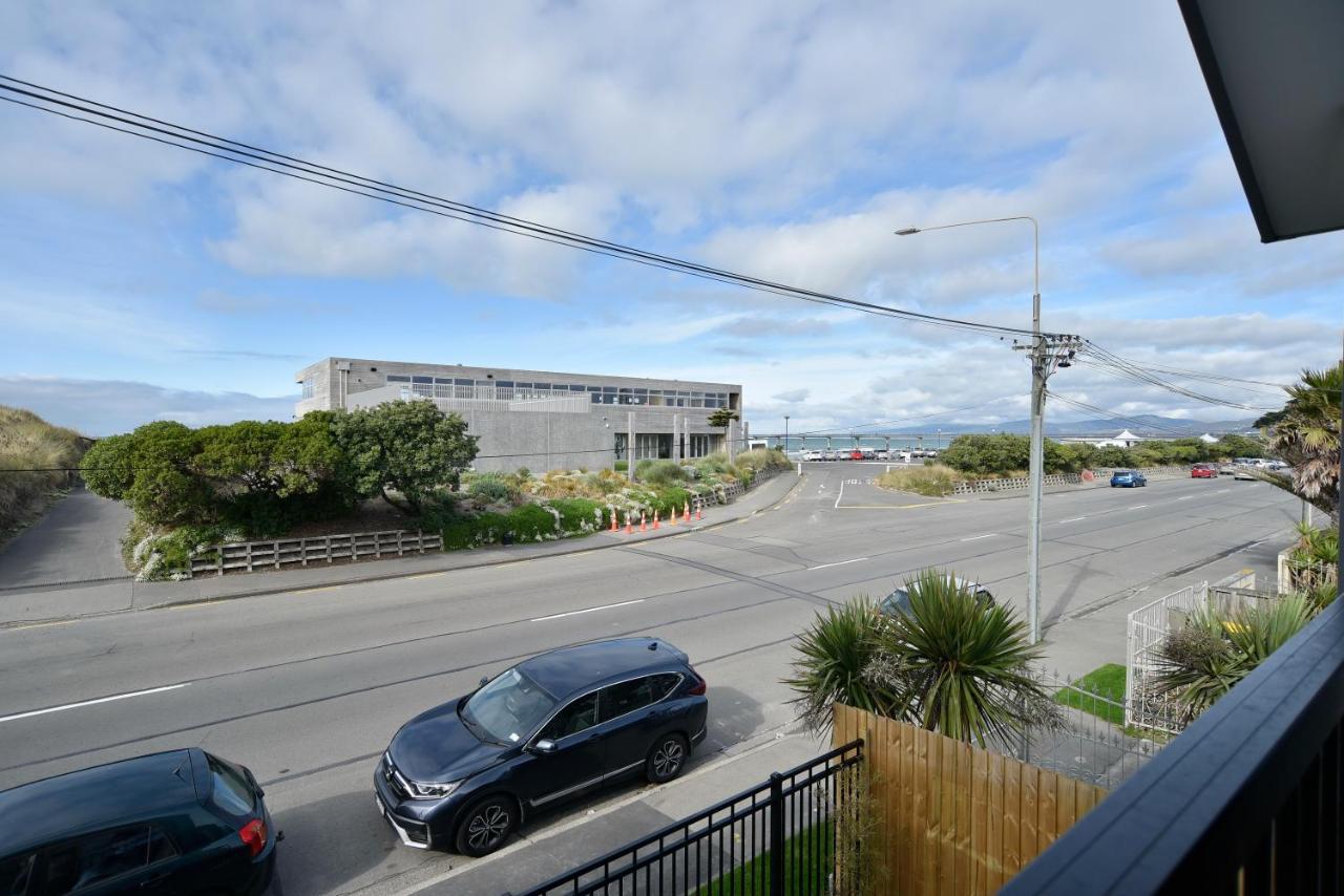 Sea Air And Sandy Beach, Beautiful 1 Bed 1 Bath Christchurch Exteriör bild